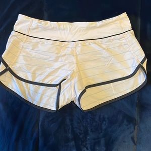Lululemon speed up shorts size 6